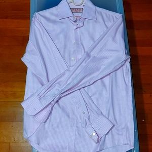 Tom pink shirt